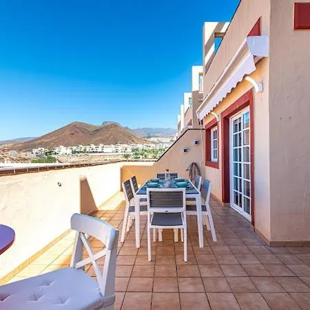 Bright With Sea And Montain View At Cristianos Διαμέρισμα *