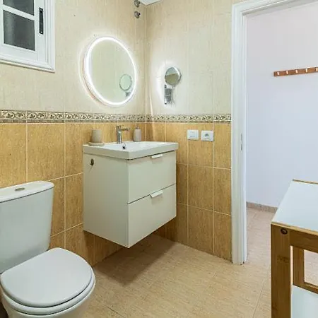 Bright With Sea And Montain View At Cristianos Apartamento *